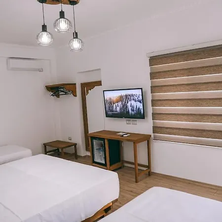 Cereni Holiday home *