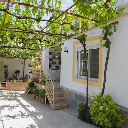 Holiday home Cereni